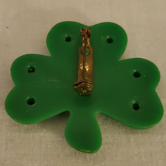 Happy St. Patrick's Day Pin - Picture 3 of 7